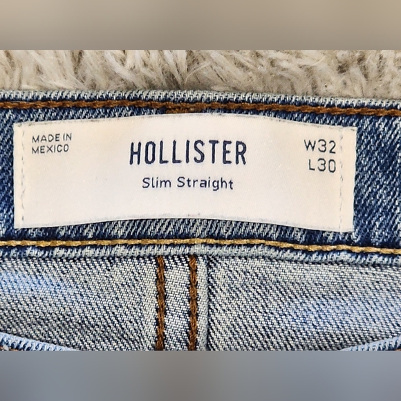 Hollister | Slim Straight | Medium Wash Jeans | W32 x L30 - Picture 3 of 9